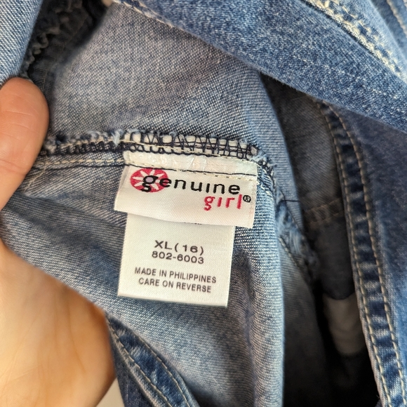 Early 2000s Denim Cropped Leg Oversized Overalls/Bibs - Picture 11 of 12